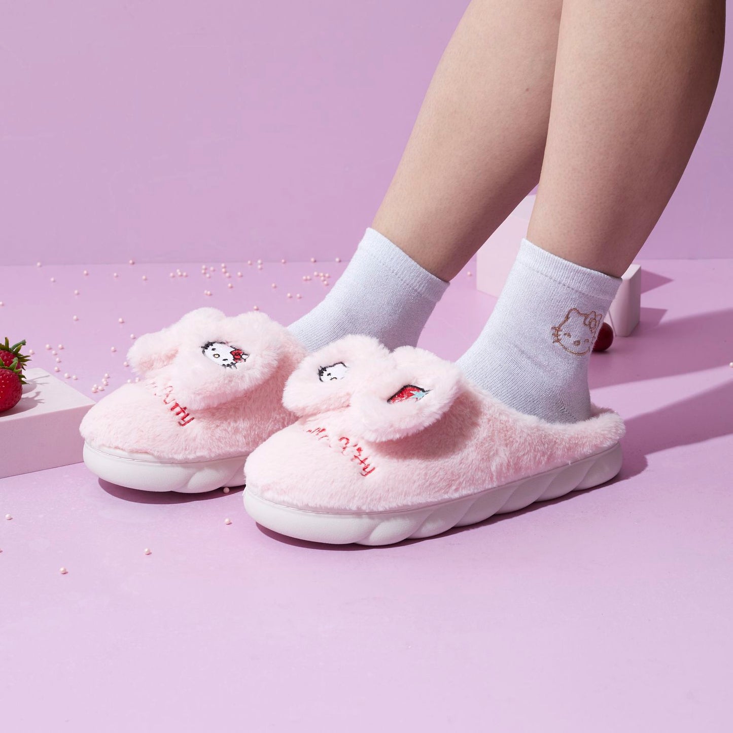 CHAUSSONS HELLO KITTY